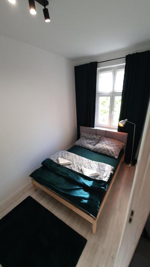 Apartament Na Kochanowskiego Torun Exterior foto