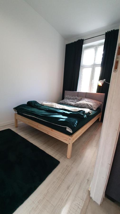Apartament Na Kochanowskiego Torun Exterior foto