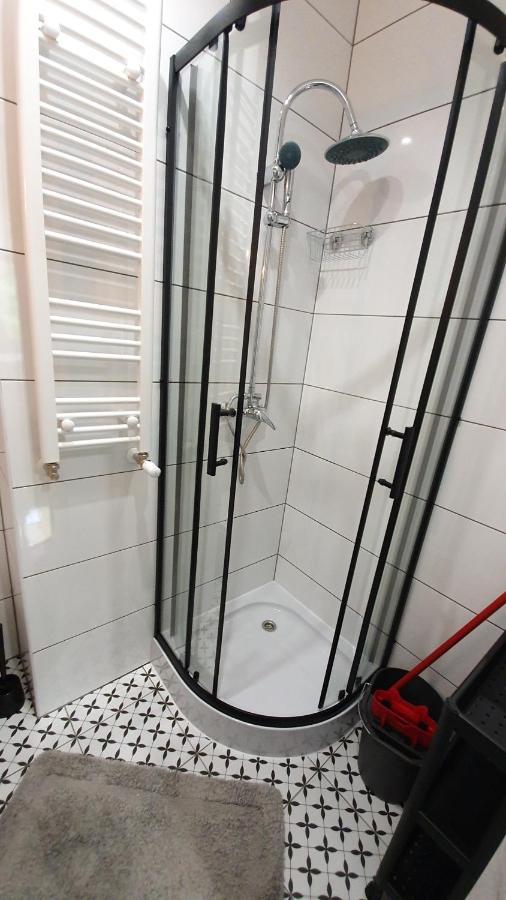 Apartament Na Kochanowskiego Torun Exterior foto
